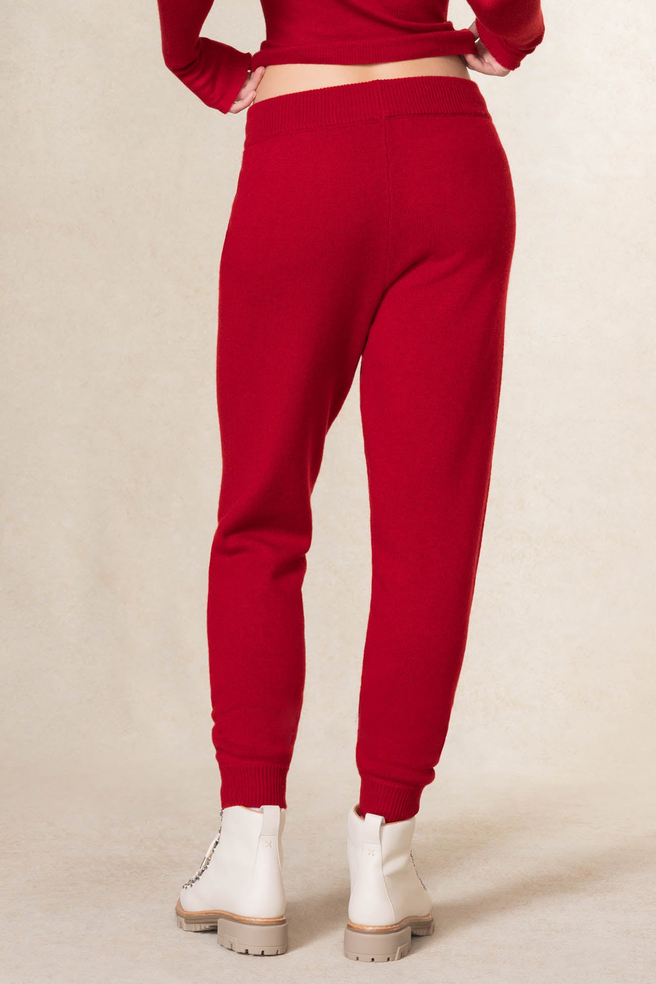 WOMENS CASHMERE JOGGER PANTS - RED – The Cashmere Shop