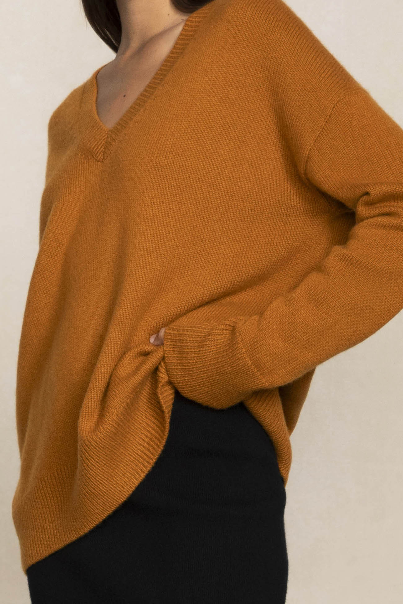 Saffron 2024 cashmere sweater