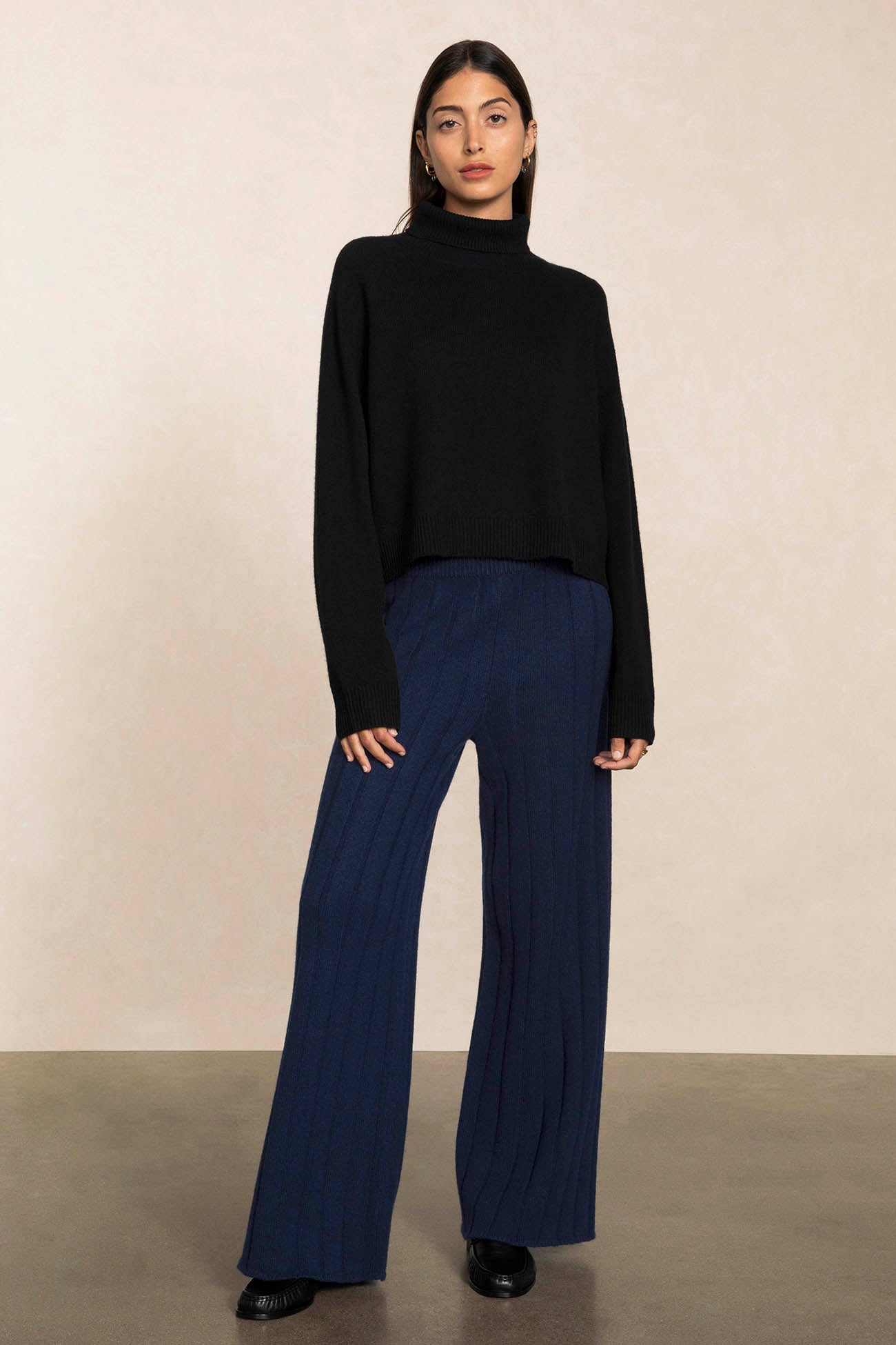 Women's Cashmere Ribbed Trousers With Side Slits