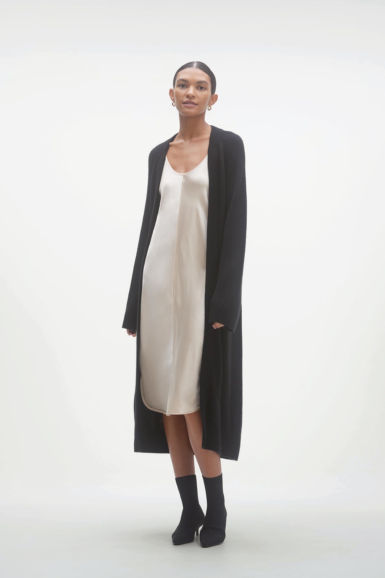 Long cardigan hot sale without sleeves