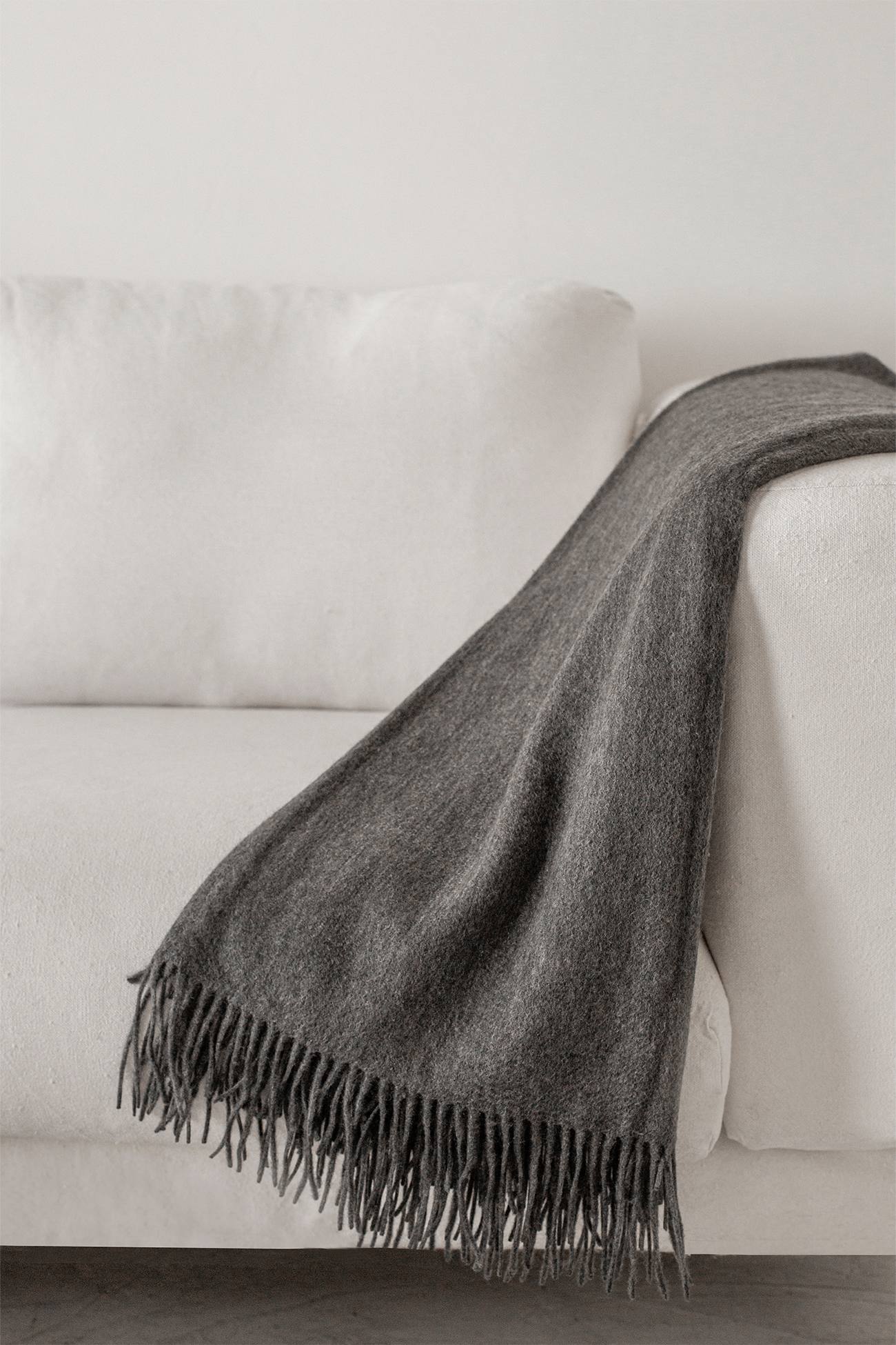 Cashmere throw blanket discount sale