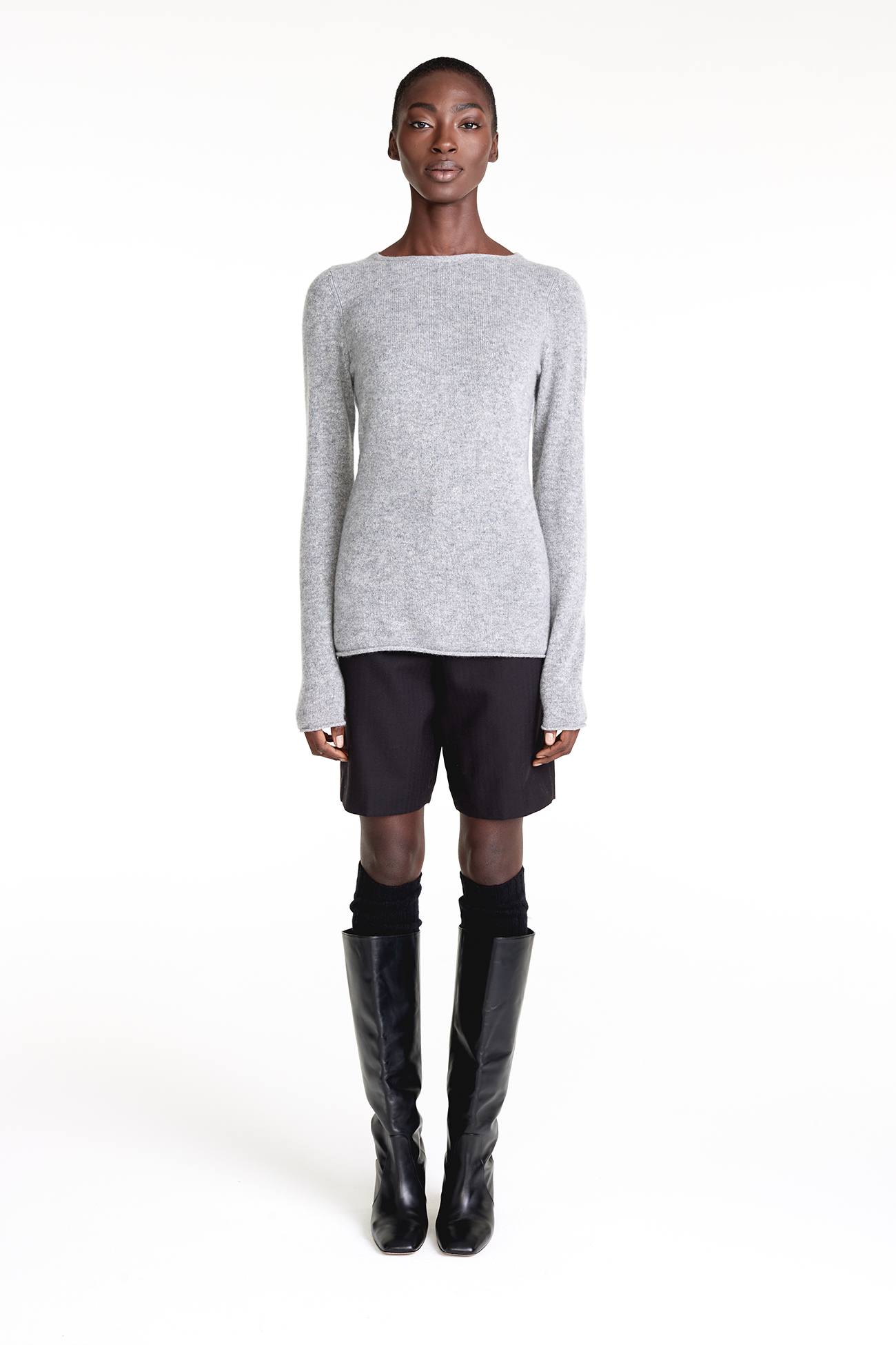 MADDIE FITTED CREWNECK CASHMERE SWEATER