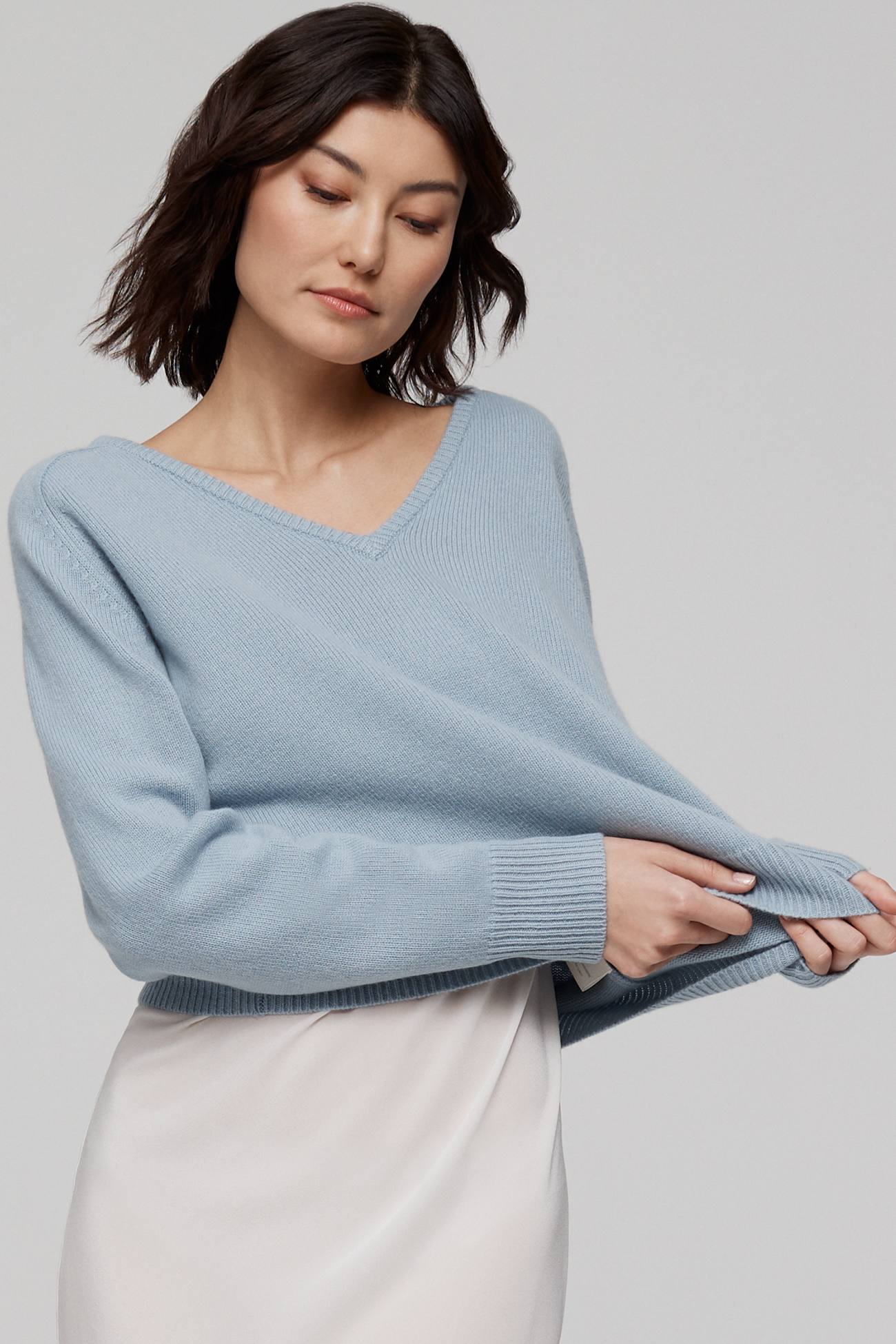 Deep v neck hot sale cashmere sweater